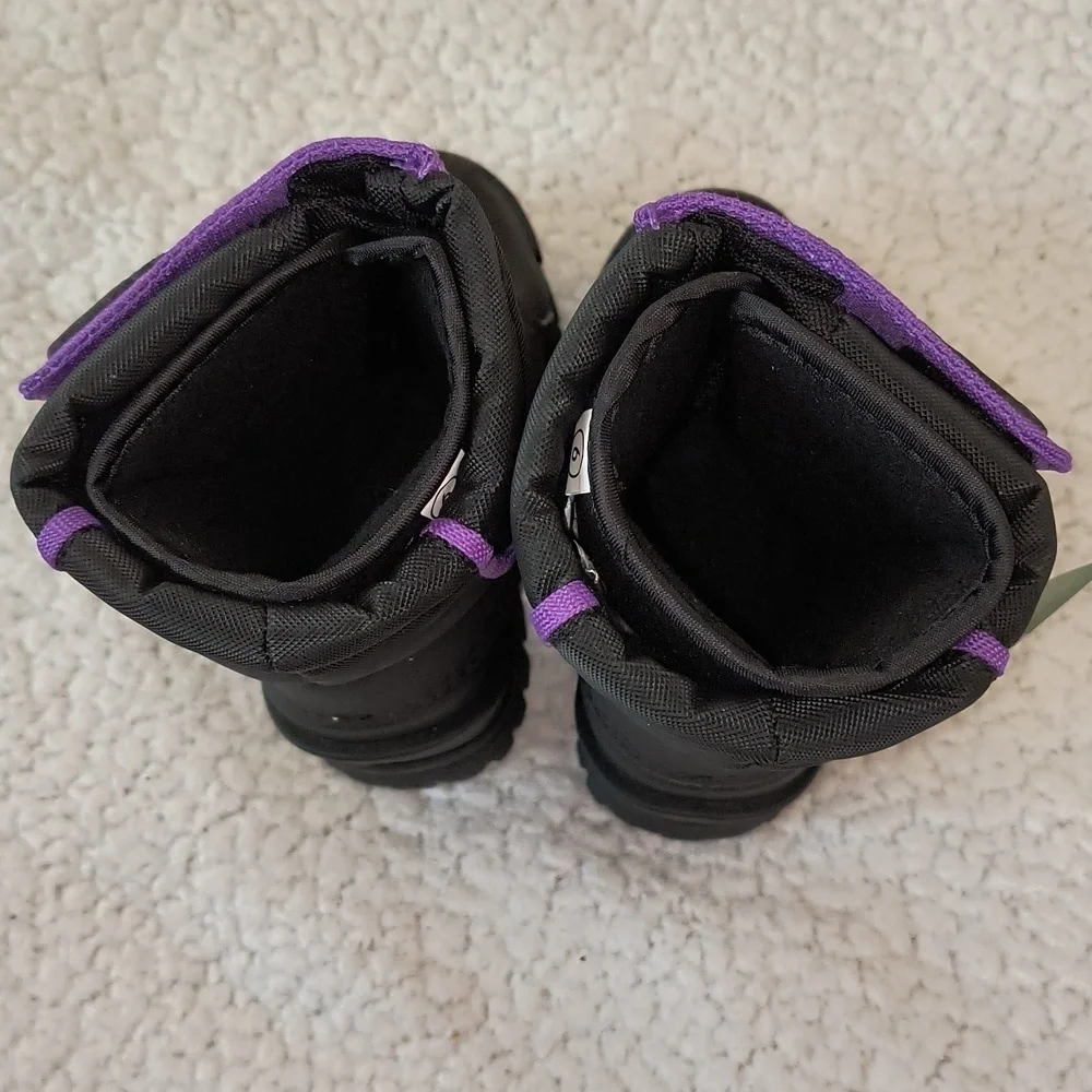 NWT Child's Purple/Black Itasca Snow Cat Winter Boots Size 6T